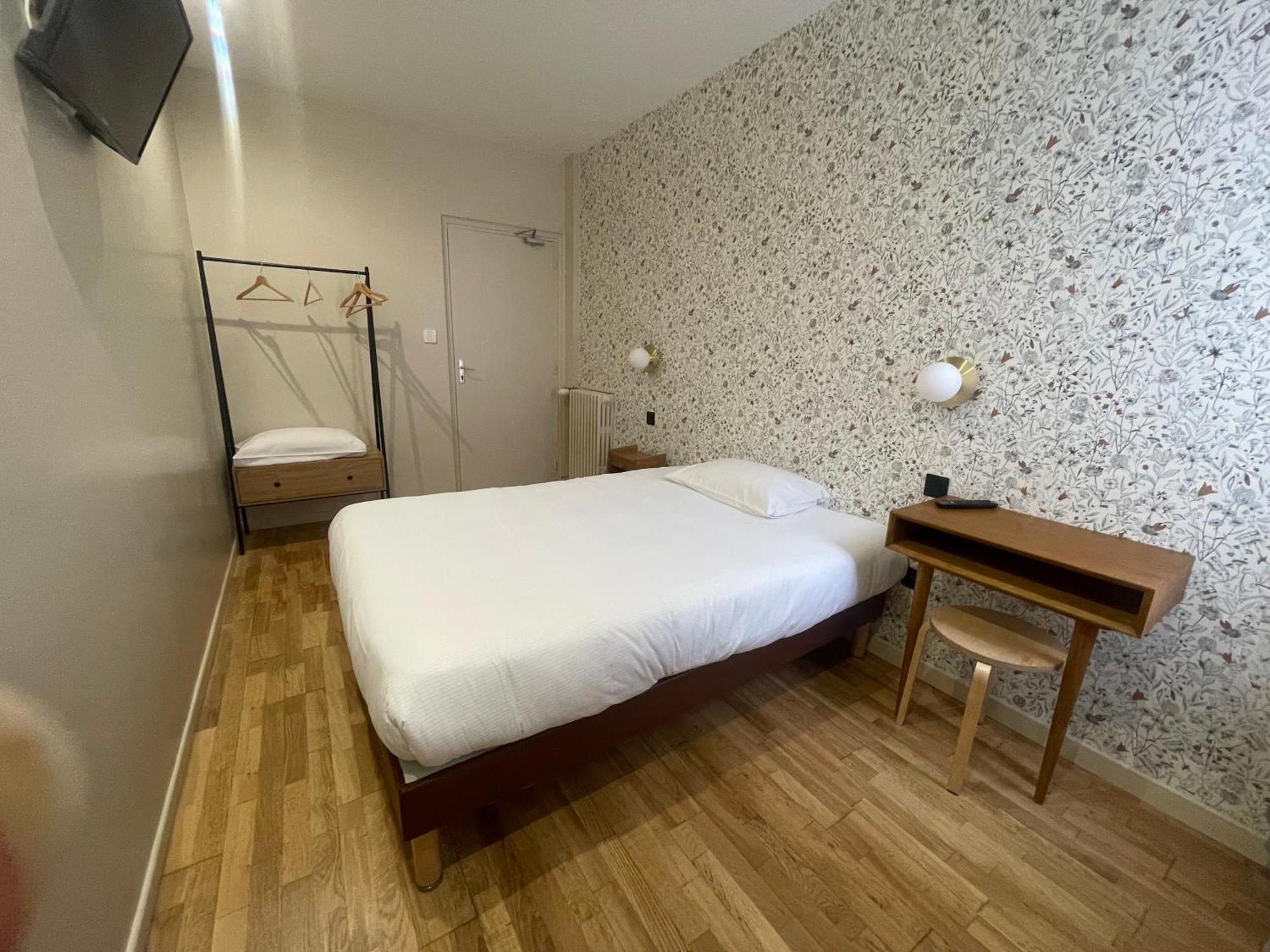 Hotel Le Florus Montrouge Esterno foto