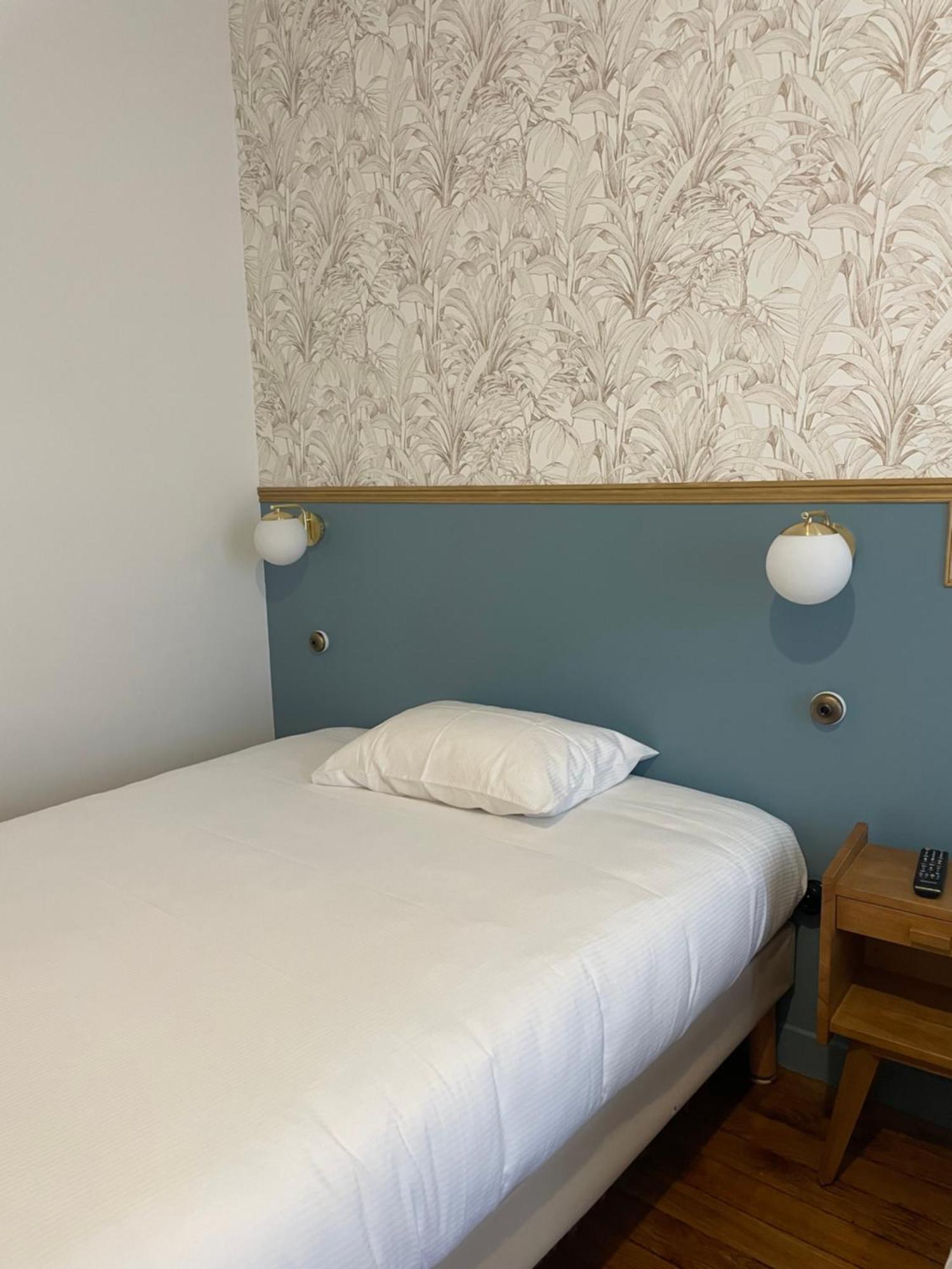 Hotel Le Florus Montrouge Esterno foto