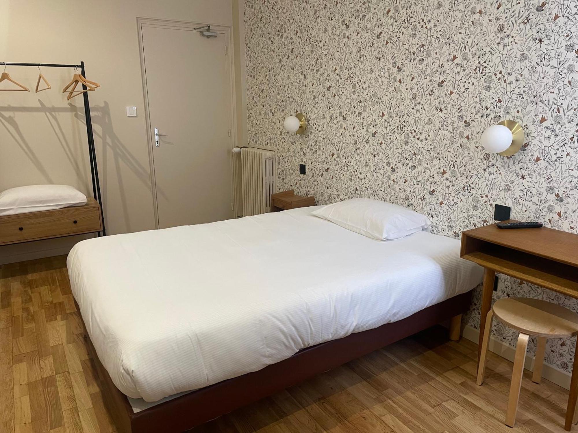 Hotel Le Florus Montrouge Esterno foto