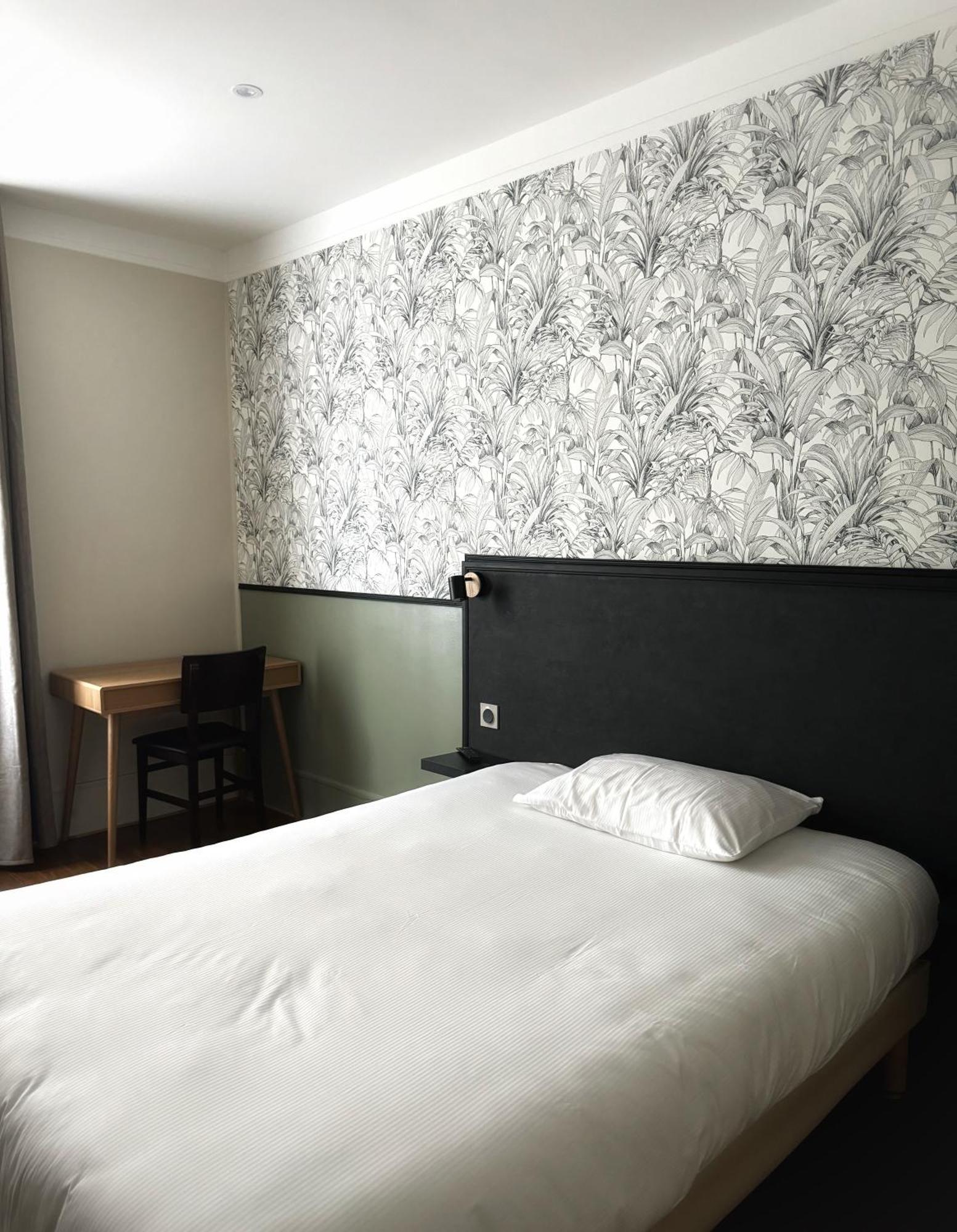 Hotel Le Florus Montrouge Esterno foto